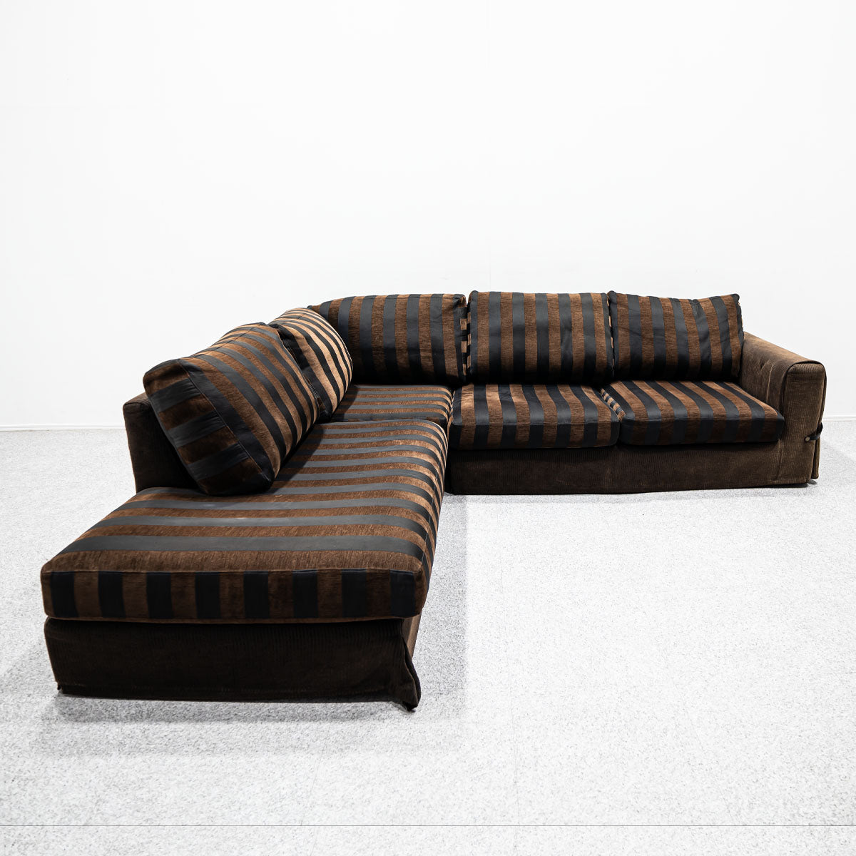 FENDI CASA / L-shape sofa – Back to the Furniture