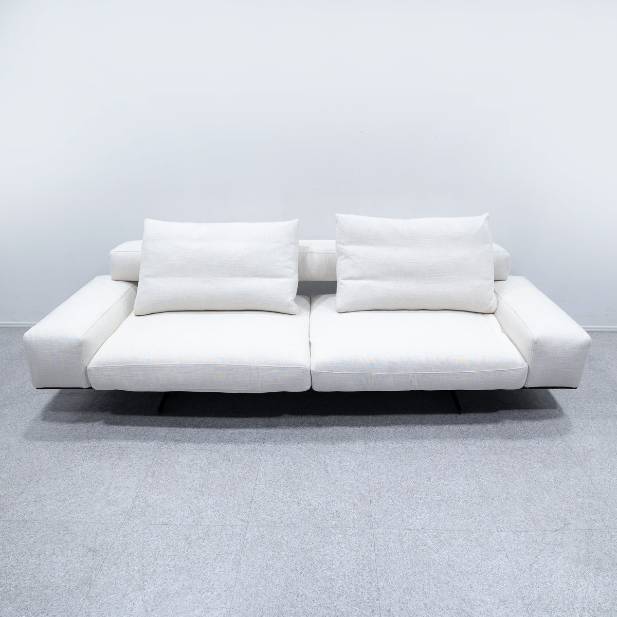 FLEXFORM / WING – Back to the Furniture