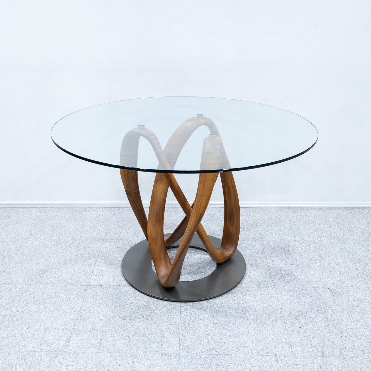 porada / INFINITY – Back to the Furniture