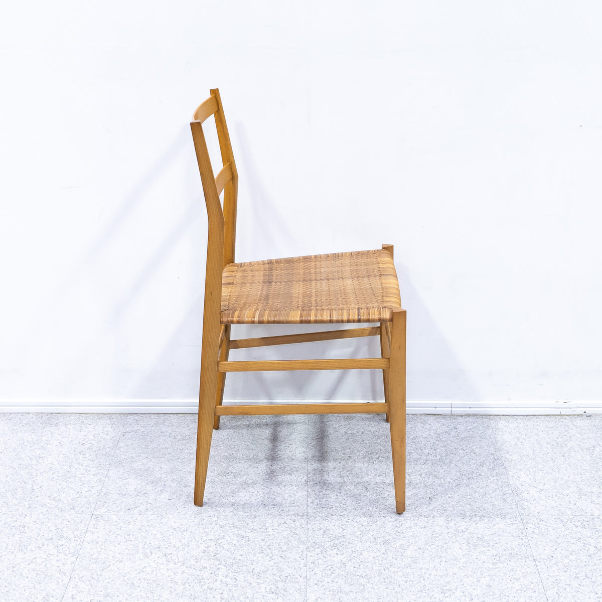 スーパーレッジェーラ 椅子 0 カッシーナ Cassina チェア スーパー