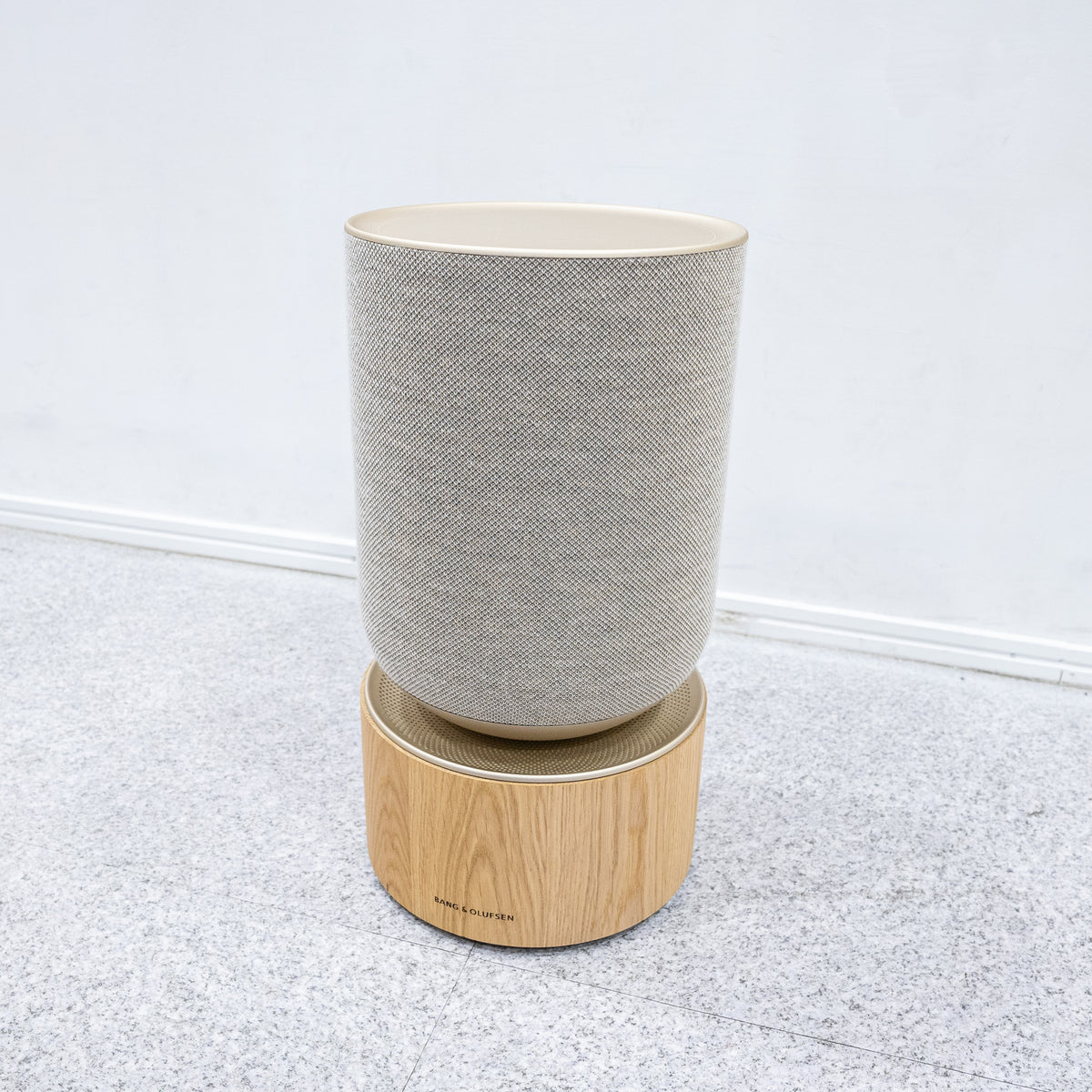 Bang & Olufsen / Beosound Balance Natural Oak – Back to the Furniture