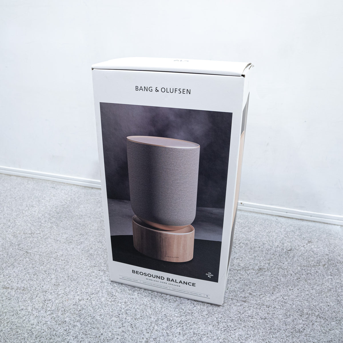 Bang & Olufsen Beosound Balance ほぼ新品の状態 Bang＆Olufsenから、ニットテキスタイルを採用したスマートスピーカー