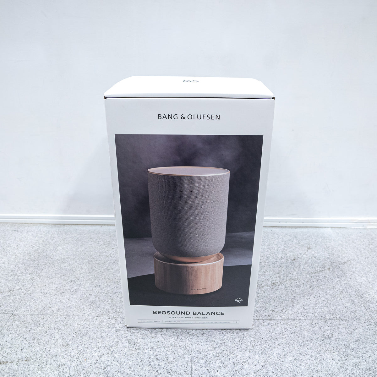 Bang & Olufsen Beosound Balance ほぼ新品の状態 Beosound Balance Natural デビュー。Bang & Olufsenのリビングルーム