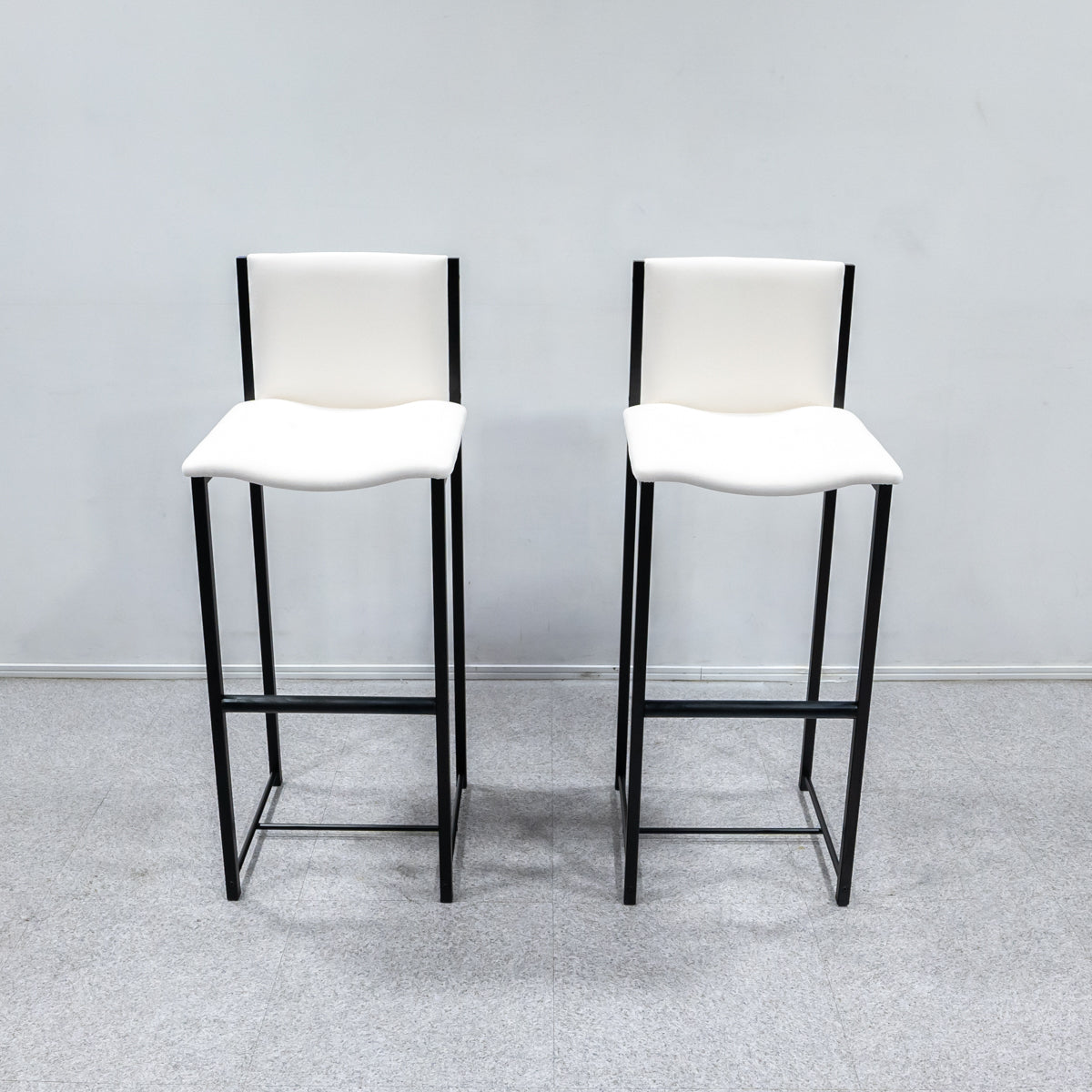 Cassina ixc. / LIMA/C – Back to the Furniture