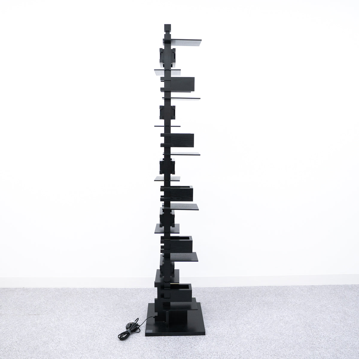 yamagiwa / TALIESIN 2 – Back to the Furniture