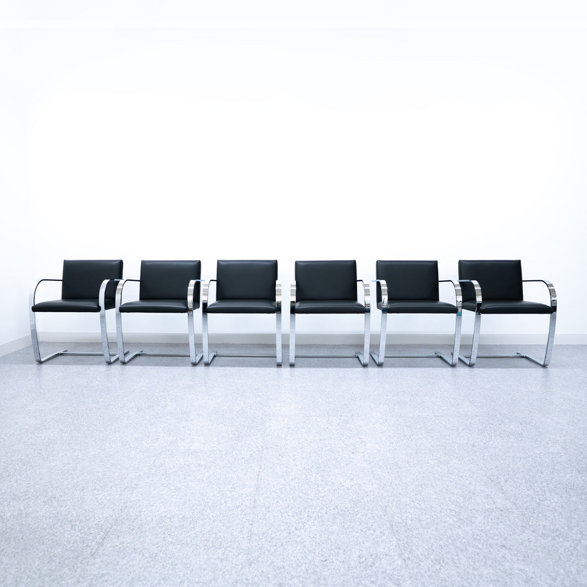 Knoll / Brno Arm Chair Flat Bar – Back to the Furniture