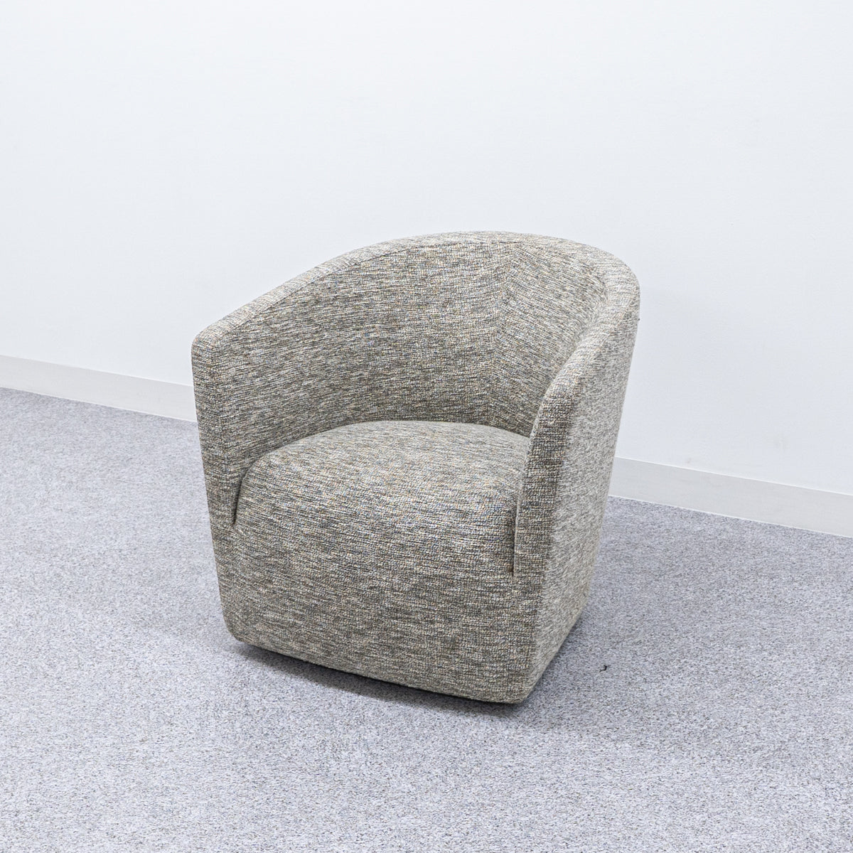 jeroneko 　arflex アルフレックス⭐️ パネトゥーン PANETUN | PRODUCTS | arflex（アルフレックス ジャパン）