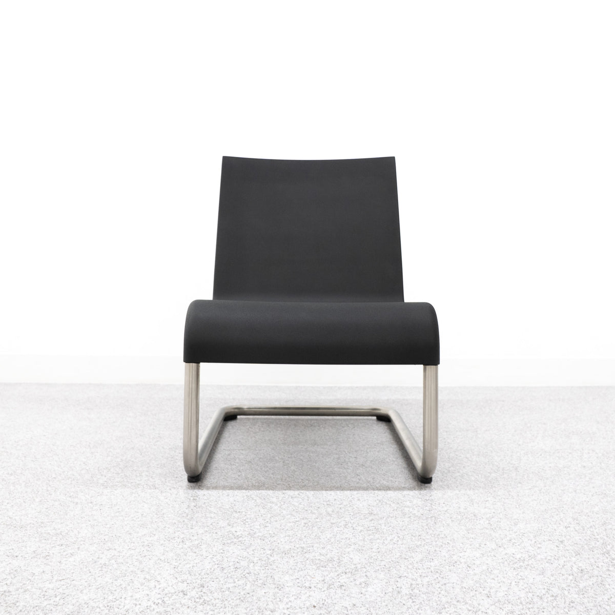Vitra / .06 – Back to the Furniture
