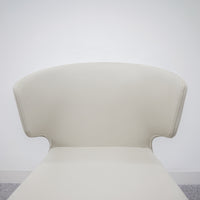 Cassina / 367 HOLA