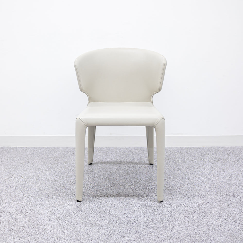 Cassina / 367 HOLA