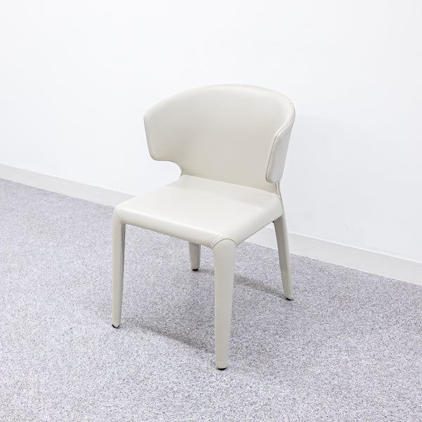 Cassina / 367 HOLA