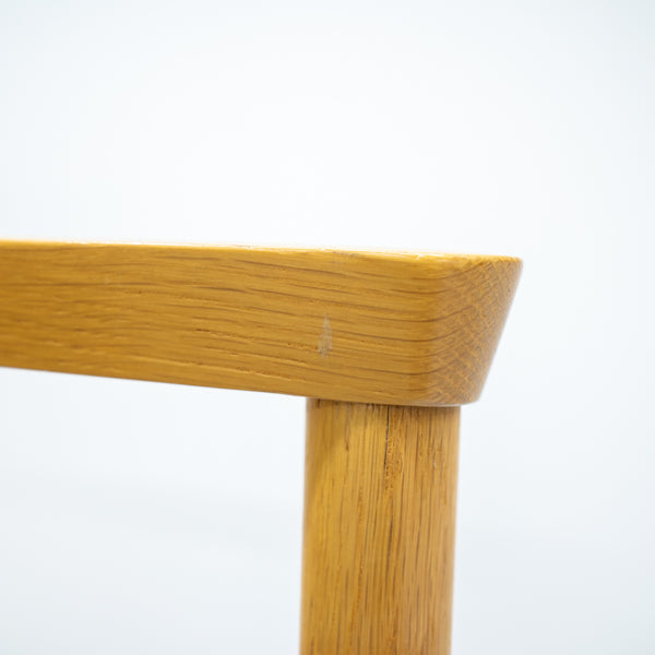 A.T.I.C / THOMPSON SOFA