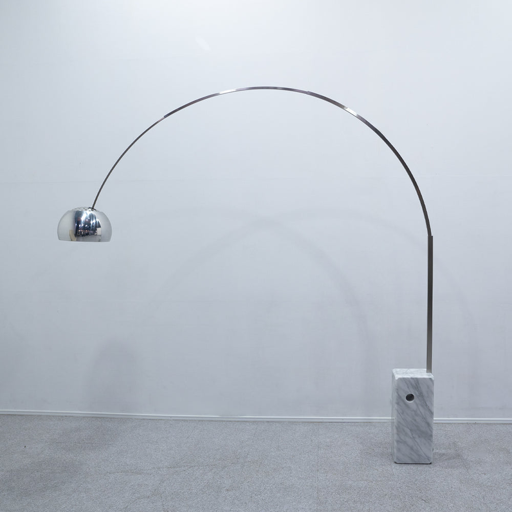 FLOS / ARCO