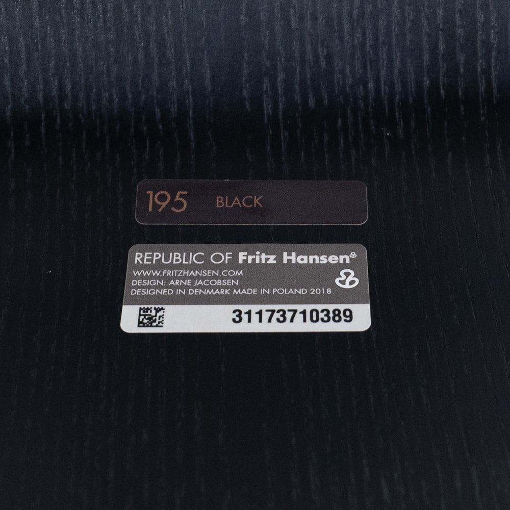 FRITZ HANSEN / SERIES 7 BLACK LEATHER
