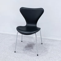 FRITZ HANSEN / SERIES 7 BLACK LEATHER