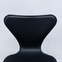 FRITZ HANSEN / SERIES 7 BLACK LEATHER