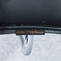 FRITZ HANSEN / SERIES 7 BLACK LEATHER
