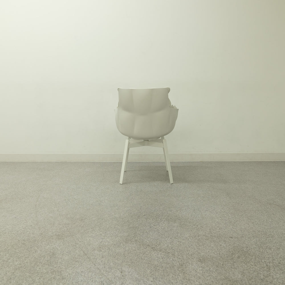 【展示品】B&B ITALIA / Husk / ビー・アンド・ビー イタリア