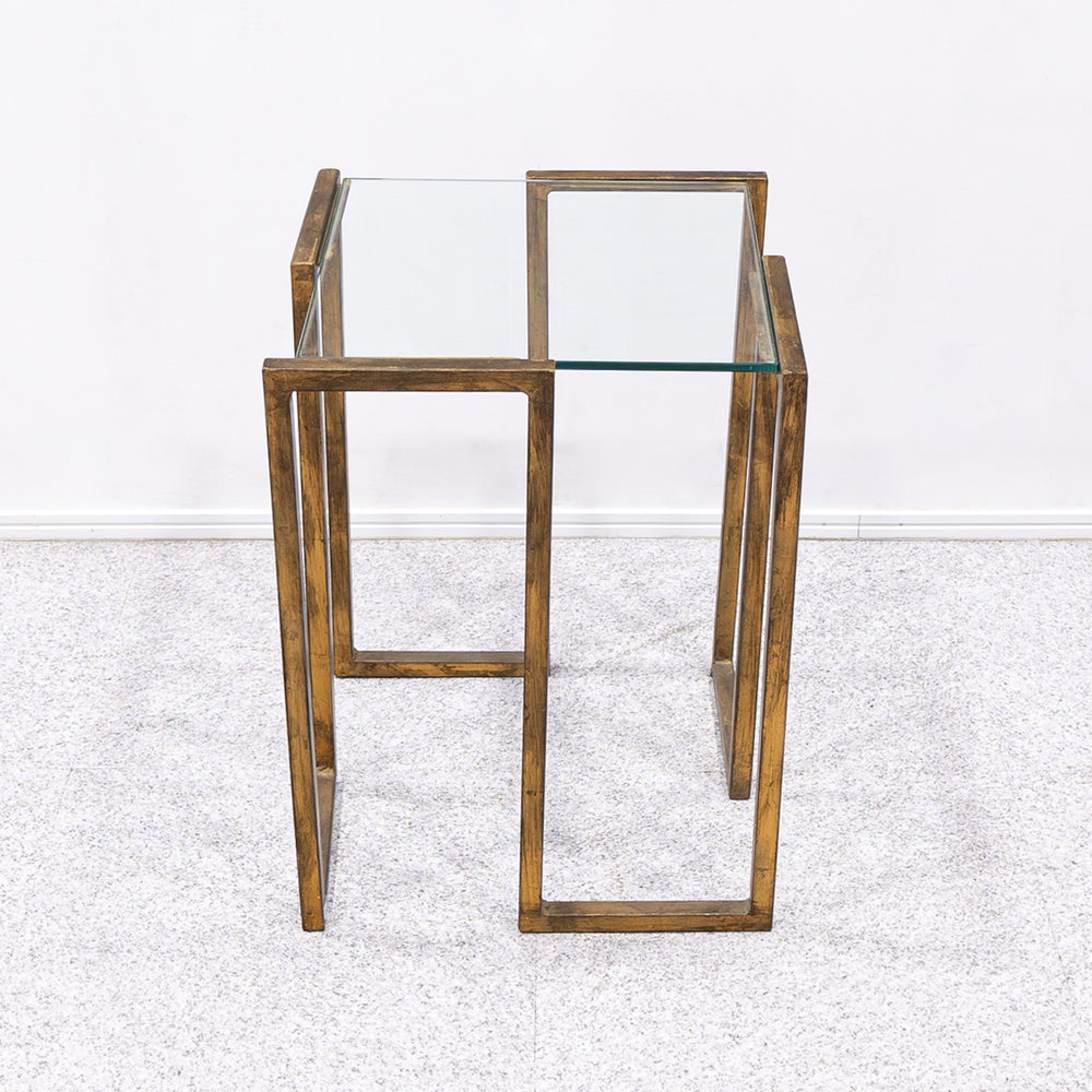 UTTERMOST / Mirrin Sidetable
