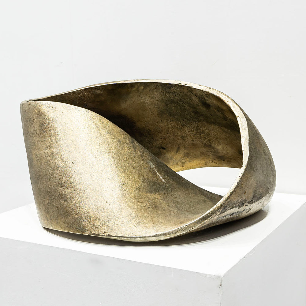 Ateliers C&S Davoy / MOEBIUS KNOT GOLD