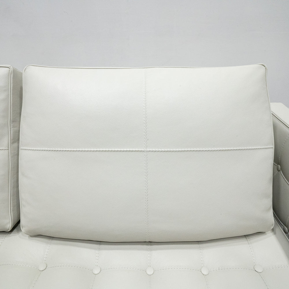 Cassina / 241 PRIVE 2P