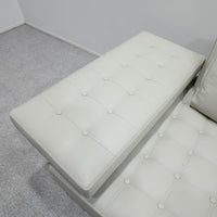 Cassina / 241 PRIVE 2P
