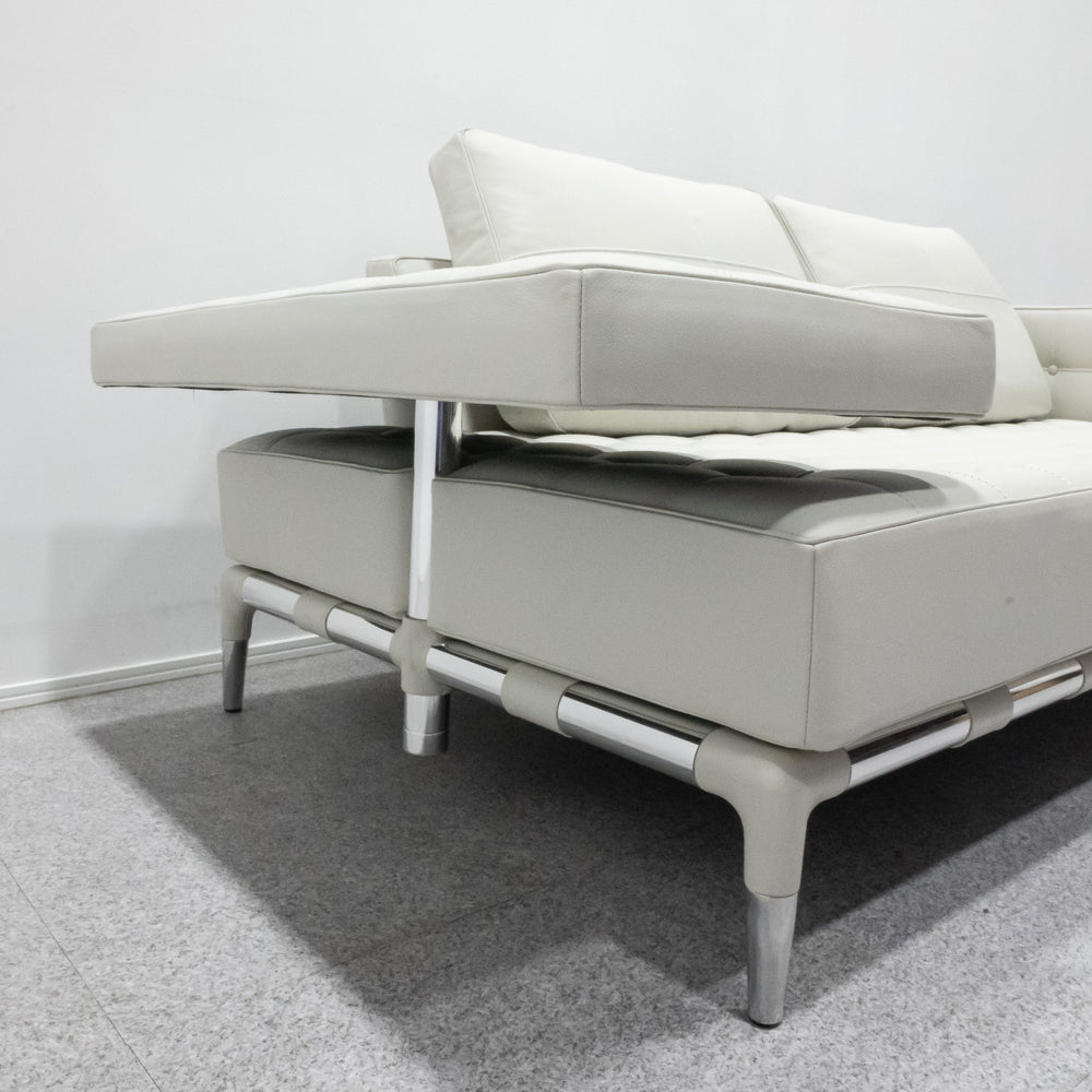 Cassina / 241 PRIVE 2P