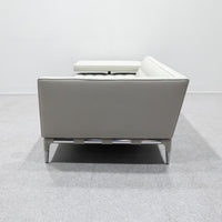 Cassina / 241 PRIVE 2P