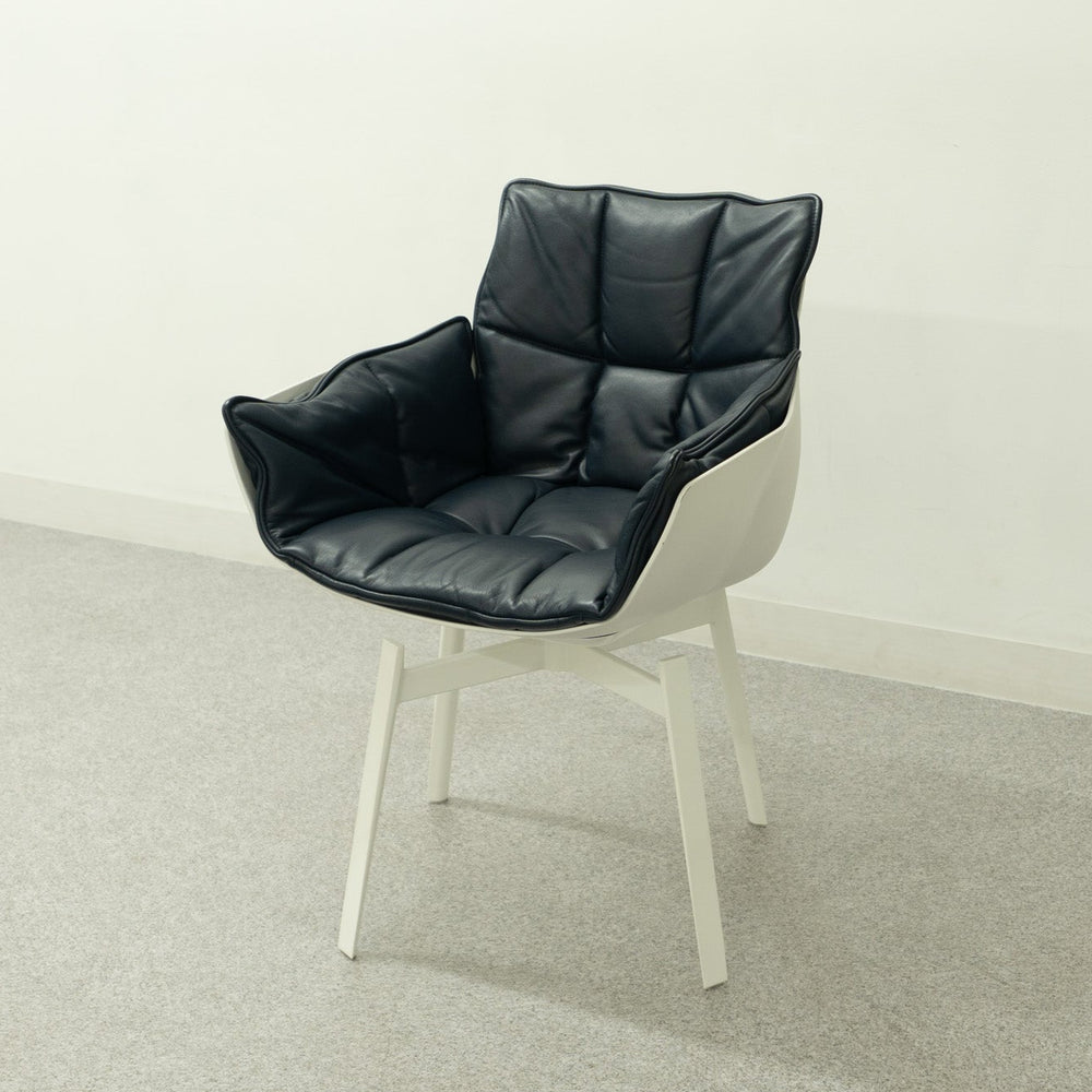 【展示品】B&B ITALIA / Husk / ビー・アンド・ビー イタリア