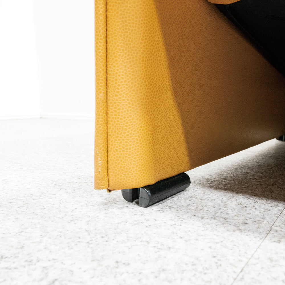 Cassina / DUC405