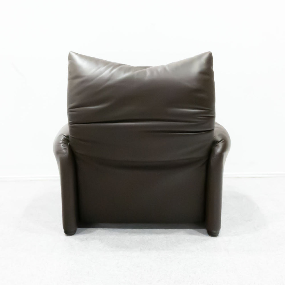 Cassina / 675 MARALUNGA 1P BROWN , OTTOMAN