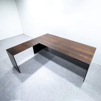 Cassina ixc. / AIR FRAME 3009 EXECUTIVE DESK