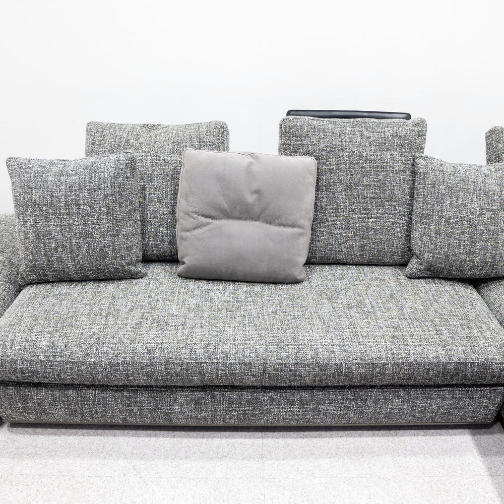 Minotti / POWELL sofa（パウエル ソファ）
