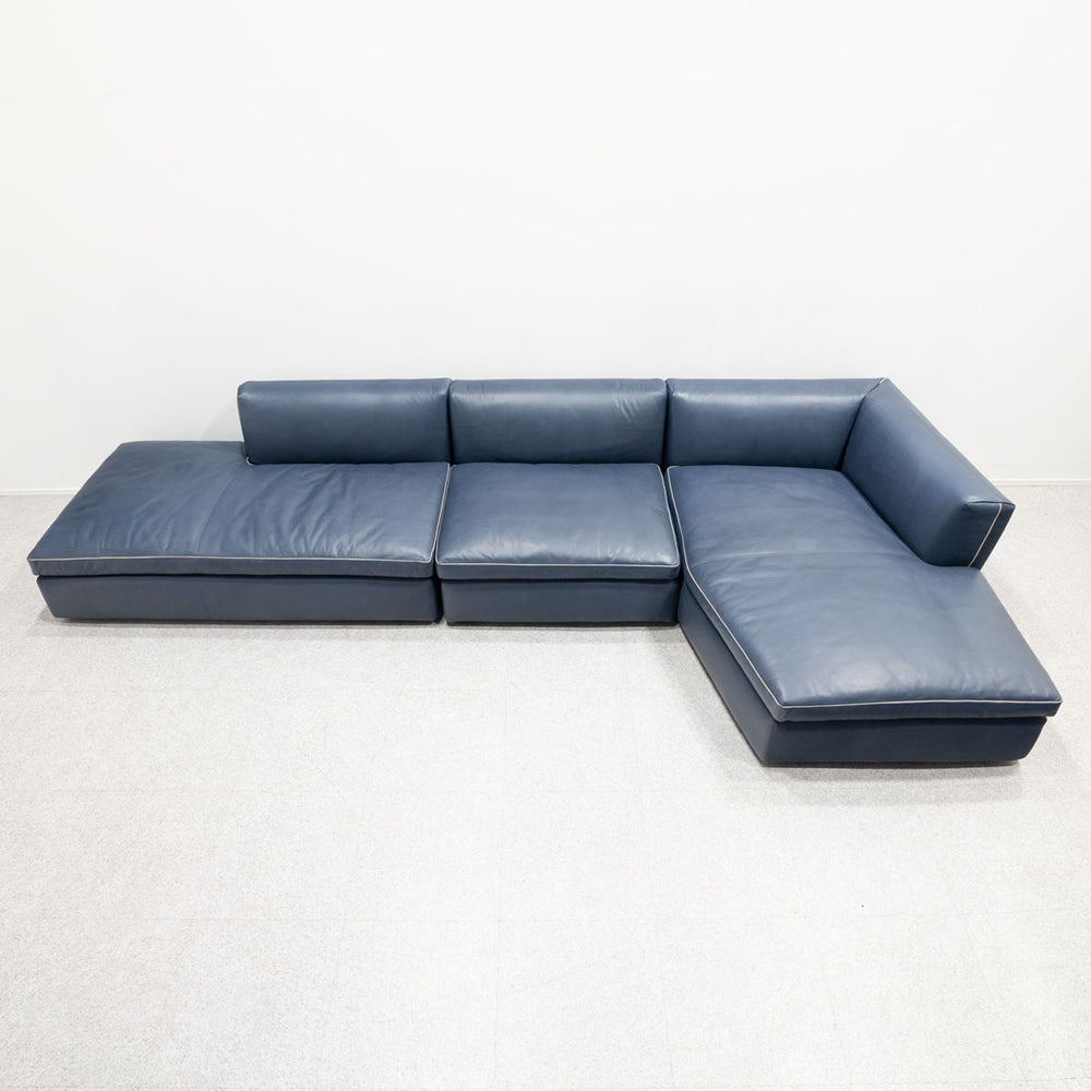 Cassina / 291 DRESS-UP!
