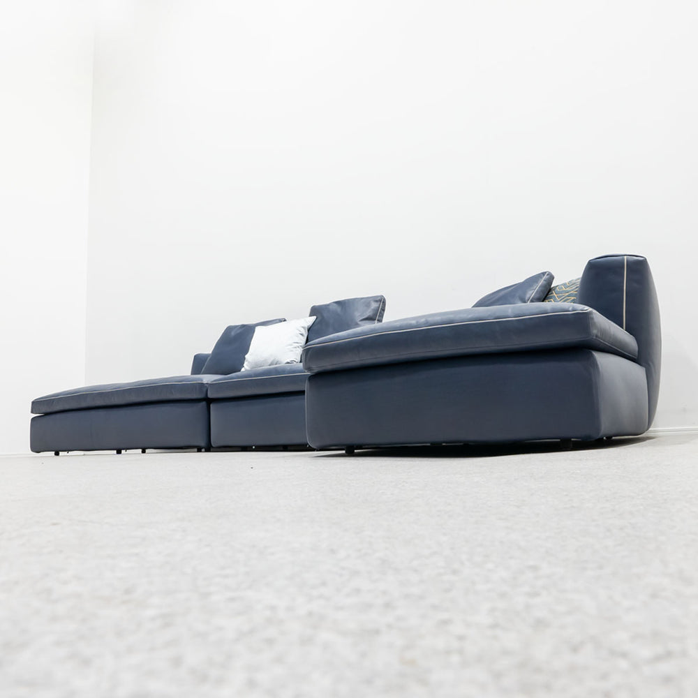 Cassina / 291 DRESS-UP!