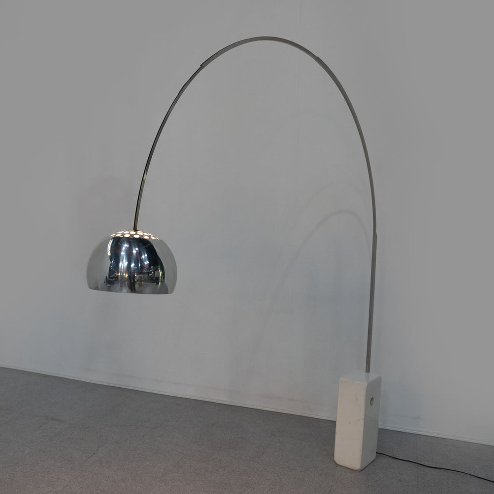 FLOS / ARCO