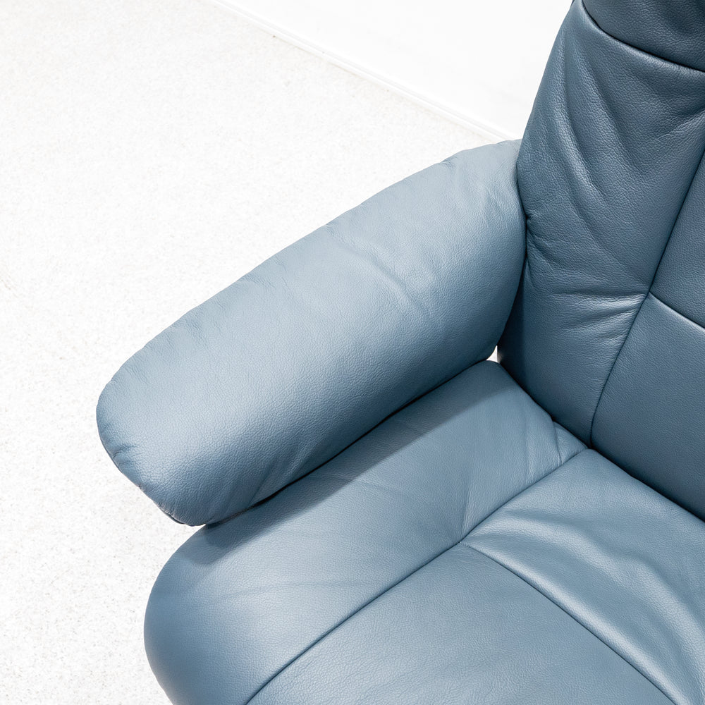 Ekornes / Stressless Mayfair Medium Classic ottoman
