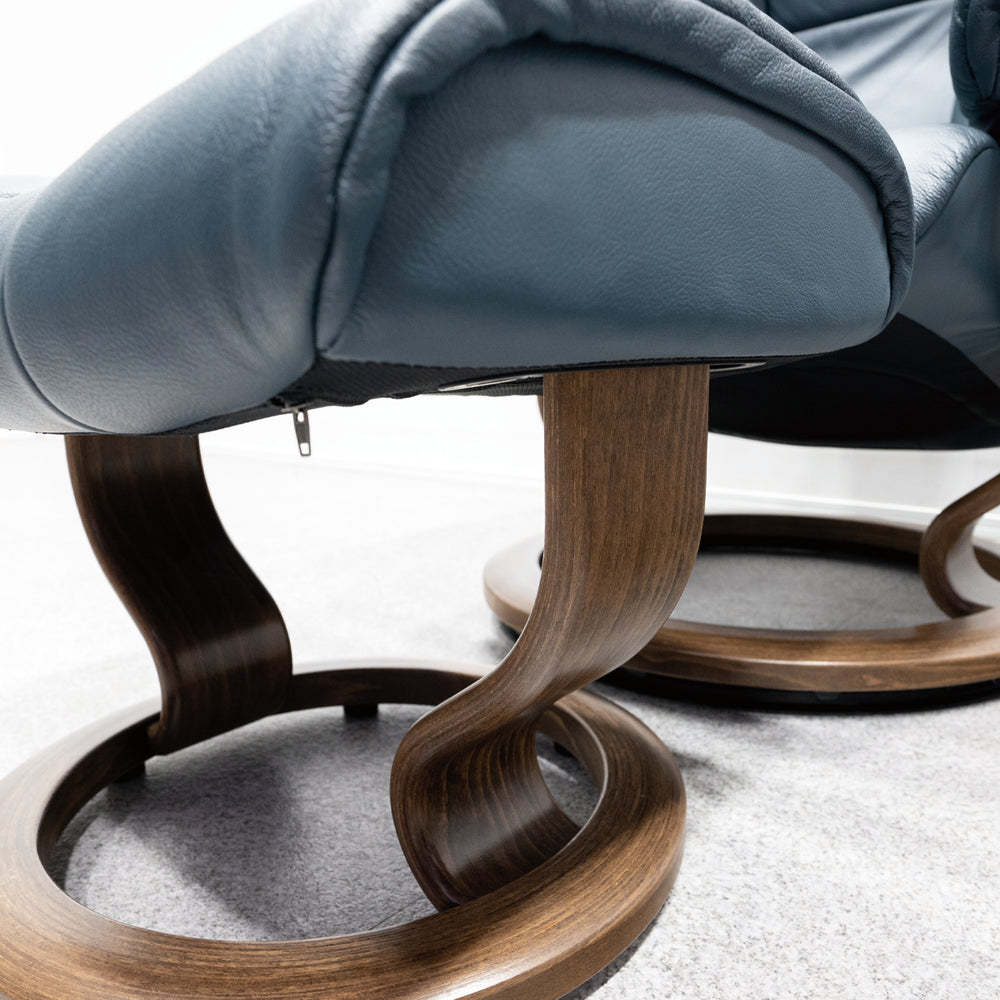 Ekornes / Stressless Mayfair Medium Classic ottoman