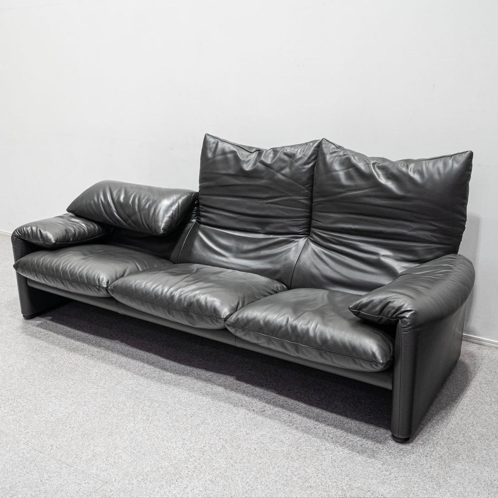 Cassina / 675 MARALUNGA 3P GLAY