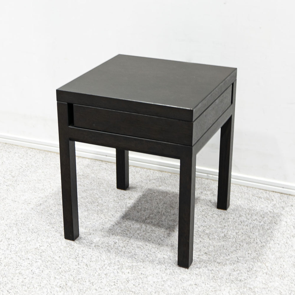 Cassina ixc. / PIVOT side table