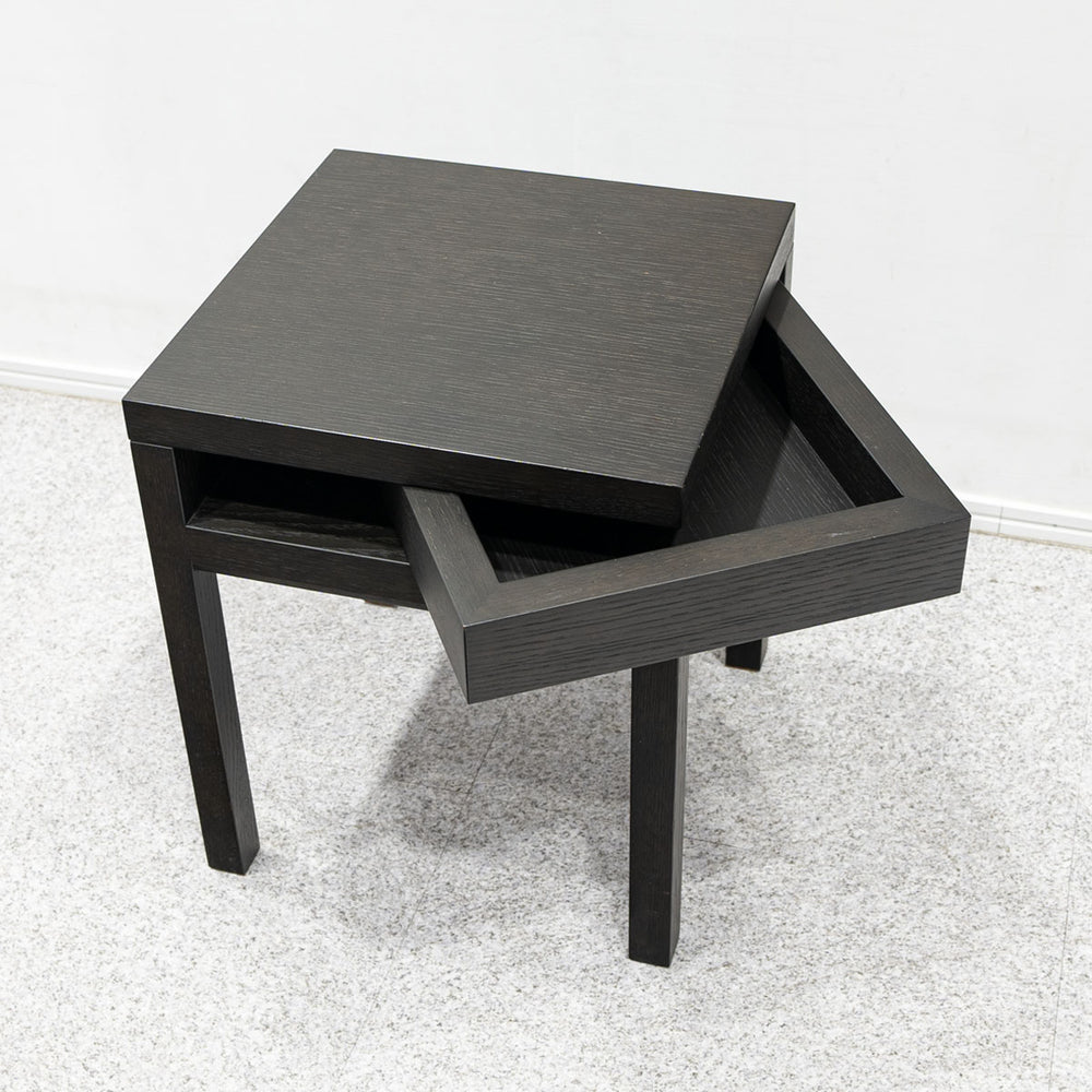 Cassina ixc. / PIVOT side table
