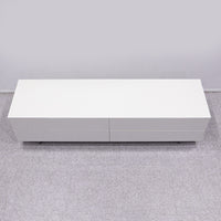 Cassina ixc. / LOTUS theater board