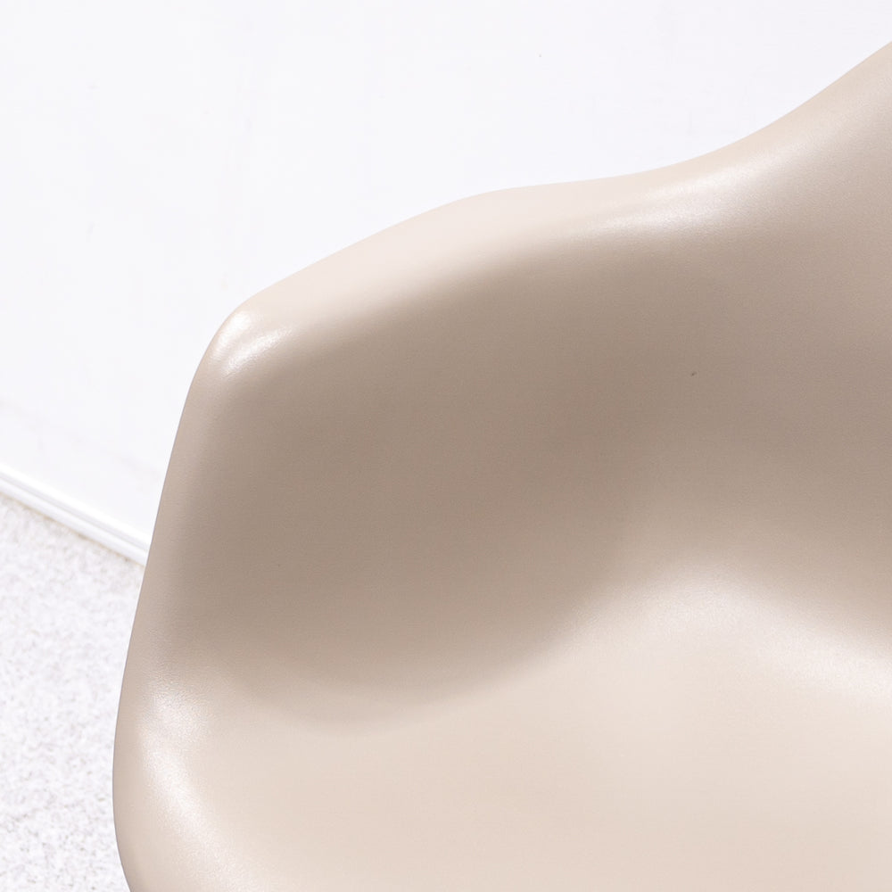 Herman Miller / Eames Molded Plastic Arm Shell Chair