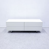 Cassina ixc. / LOTUS theater board