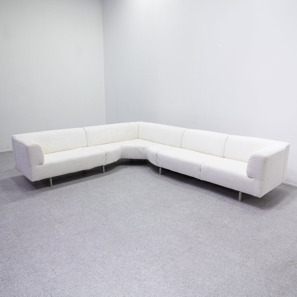 Cassina / MET