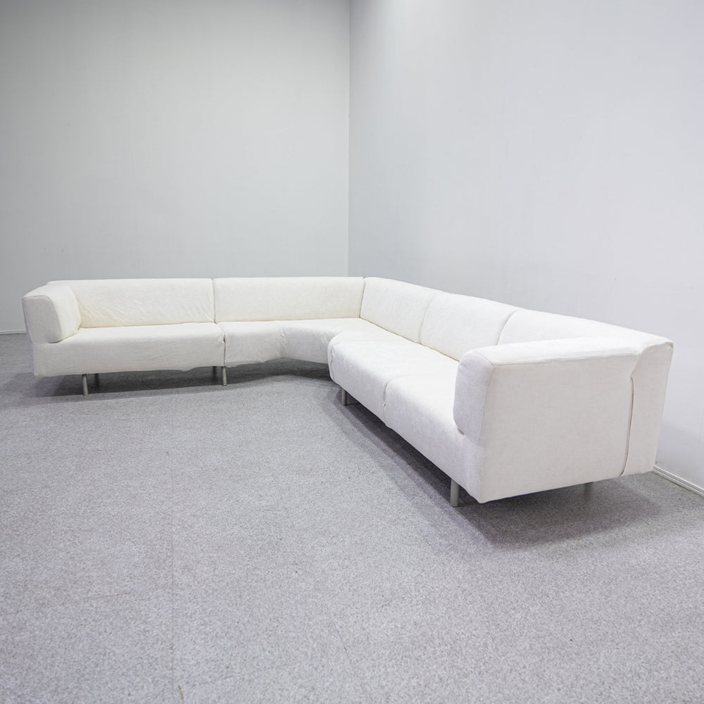 Cassina / MET