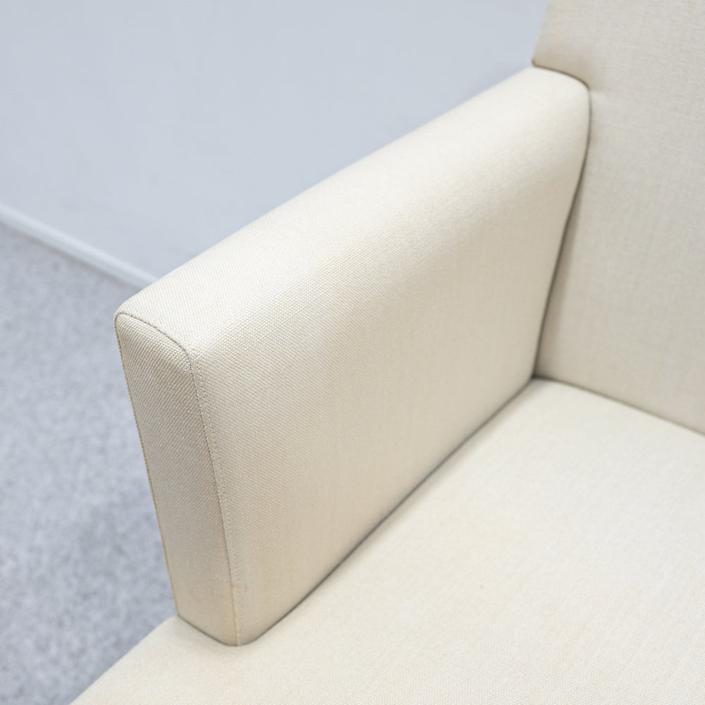Cassina ixc. / GOUVERNEUR