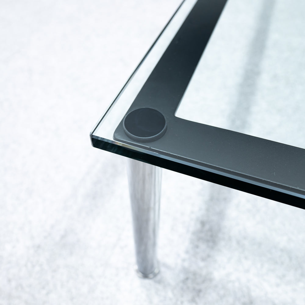 Cassina / 10 TABLE EN TUBE