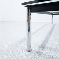 Cassina / 10 TABLE EN TUBE