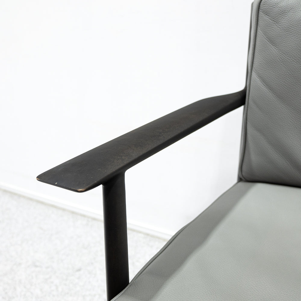 TIME&STYLE / The sensual ladder back armchair